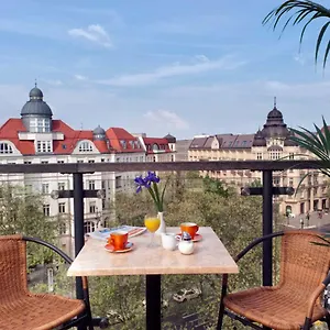 Kurfuerstendamm Szálloda